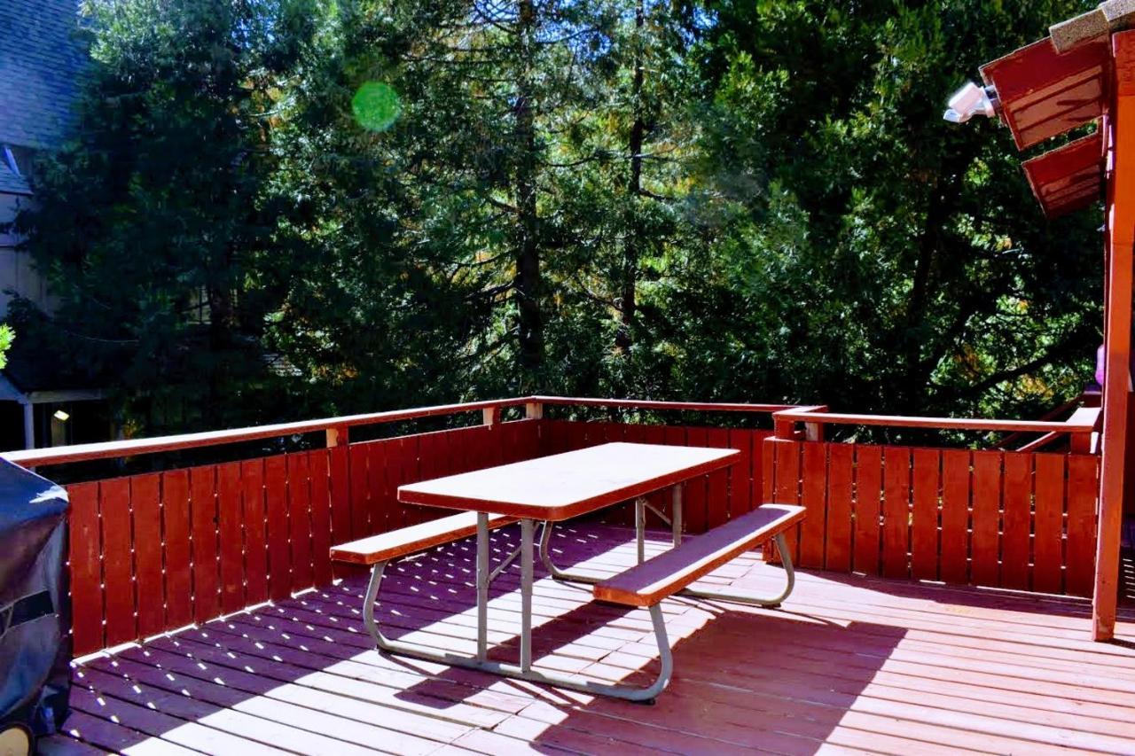 Arrowhead Mountain Inn Лейк Ароухед Екстериор снимка